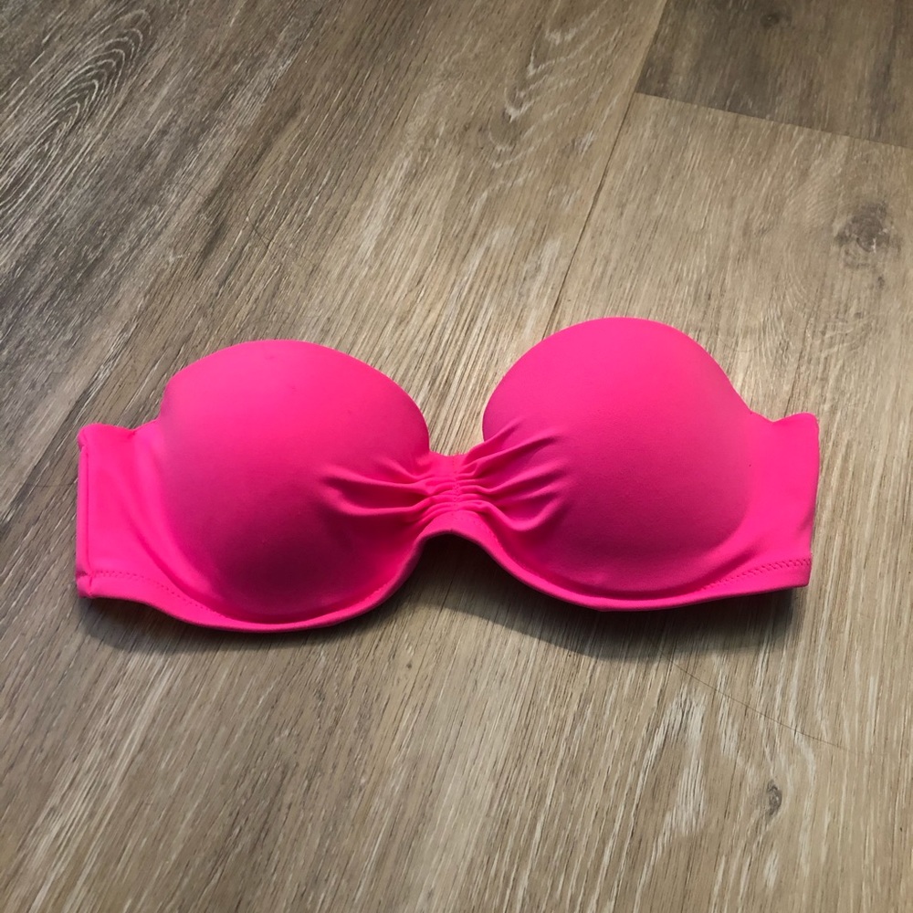 Victoria Secret Strapless hot pink top!! 32B
